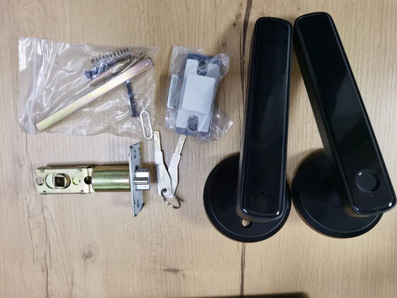 RAYKUBE M3 Tuya BLE Smart Fingerprint Electronic Door Lock Password Lock with Keys Smartlife/Tuya APP Unlock Delivery From USA