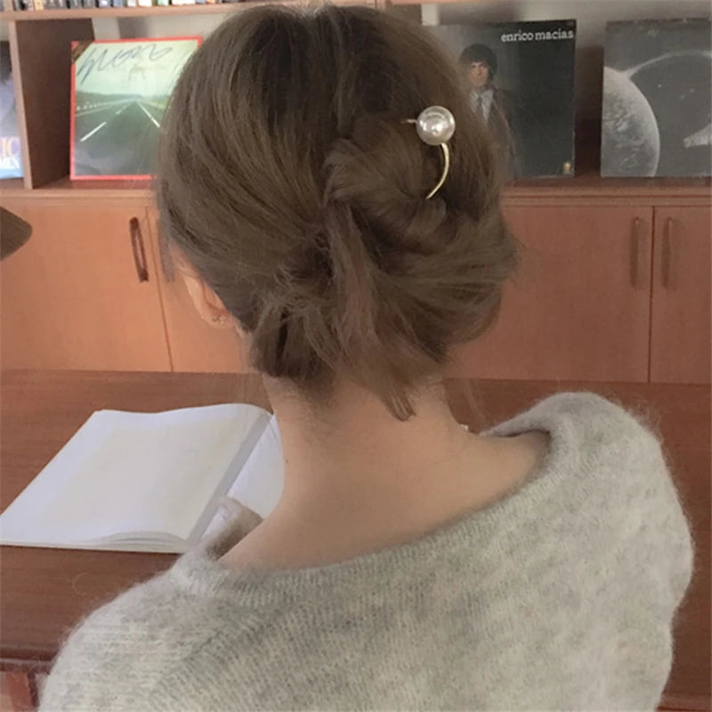 New Pearl Hairpins Korean U-shaped Metal Shell Hair Clip Pins Women Girls Hair Sticks Bun Maker Hair Styling Accessories Gifts