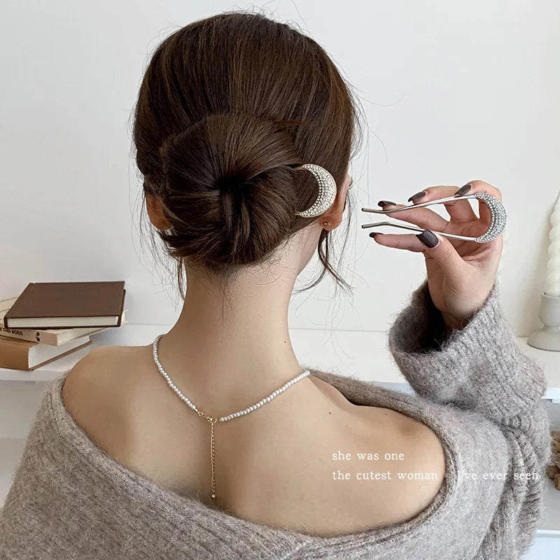 New Pearl Hairpins Korean U-shaped Metal Shell Hair Clip Pins Women Girls Hair Sticks Bun Maker Hair Styling Accessories Gifts