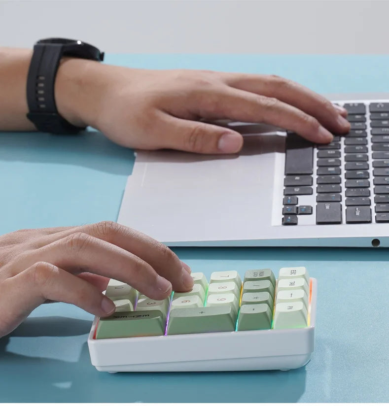 K21 21-Key Mechanical Keyboard, BT/2.4Ghz/USB-C Connection, Colourful Lighting, Full Key Hot-Swap for PC Laptops