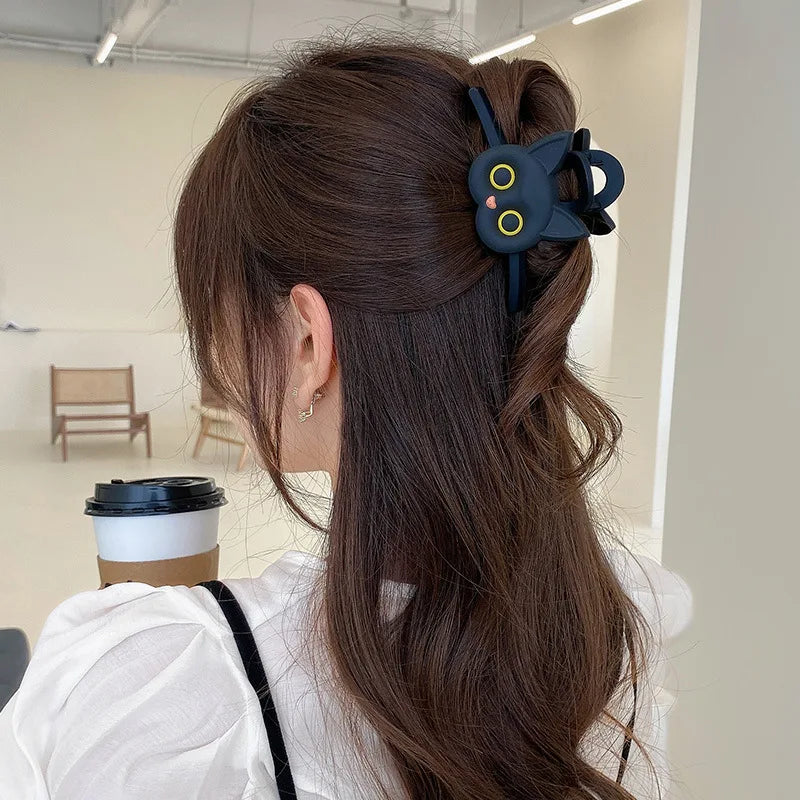 AISHG Cute Black White Cat Hair Clips Women Hollow Geometric Grab Claw Clips Cartoon Animal Hairpin Girls Hair Accessories