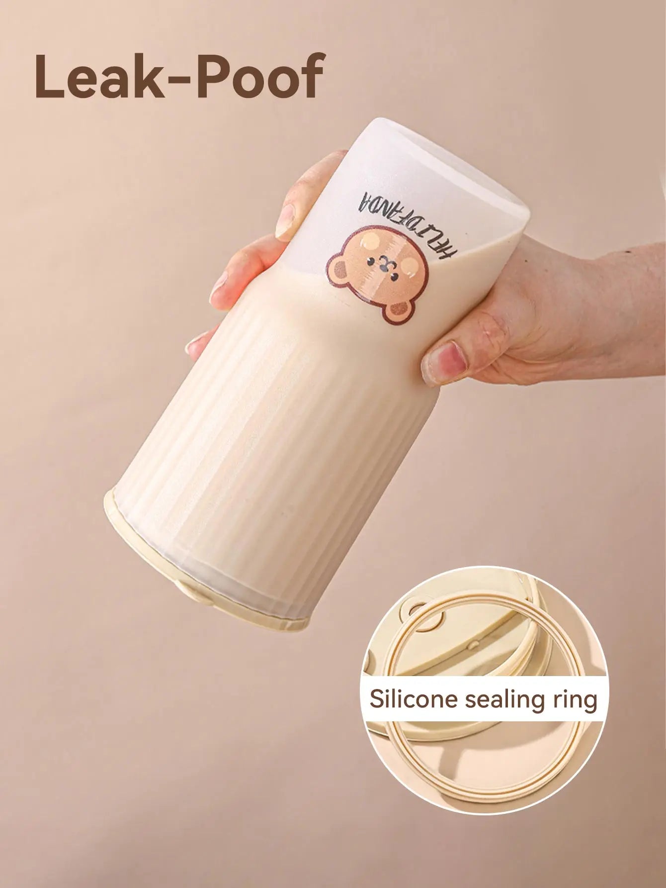 WORTHBUY Cute Bear Plastic Water Cup Large Capacity Water Bottle Travel Leak-proof Tumbler With Lid Portable Milk Coffee Cups