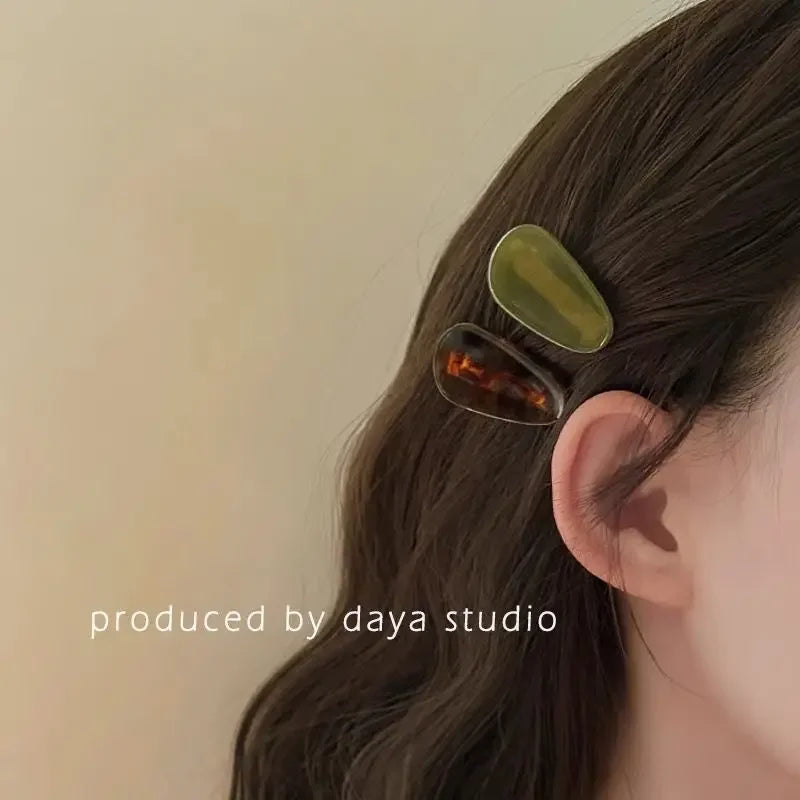 New Korean Version Daily Acetic Acid Geometric Women's Side Clip Fashionable and Fresh Girl Hair Clip Retro Bangs Duckbill Clip