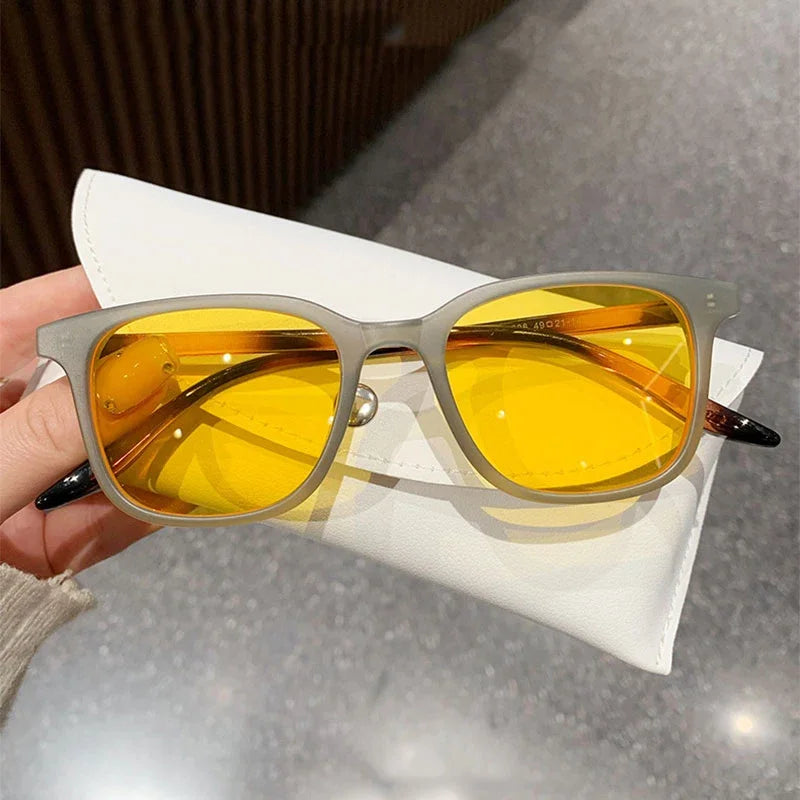 Women Trend Two-tone Sunglasses New Personality Square Frame Sunglasses Retro Yellow Men Fashion Frosted Small Frame Glasses
