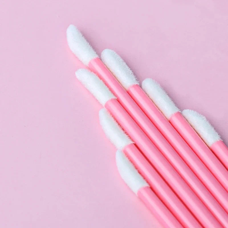 100 Pcs Disposable Lip Lint Free Applicators Lipstick Testers Wands Applicators for Makeup Lip Brushes Makeup Beauty Tool