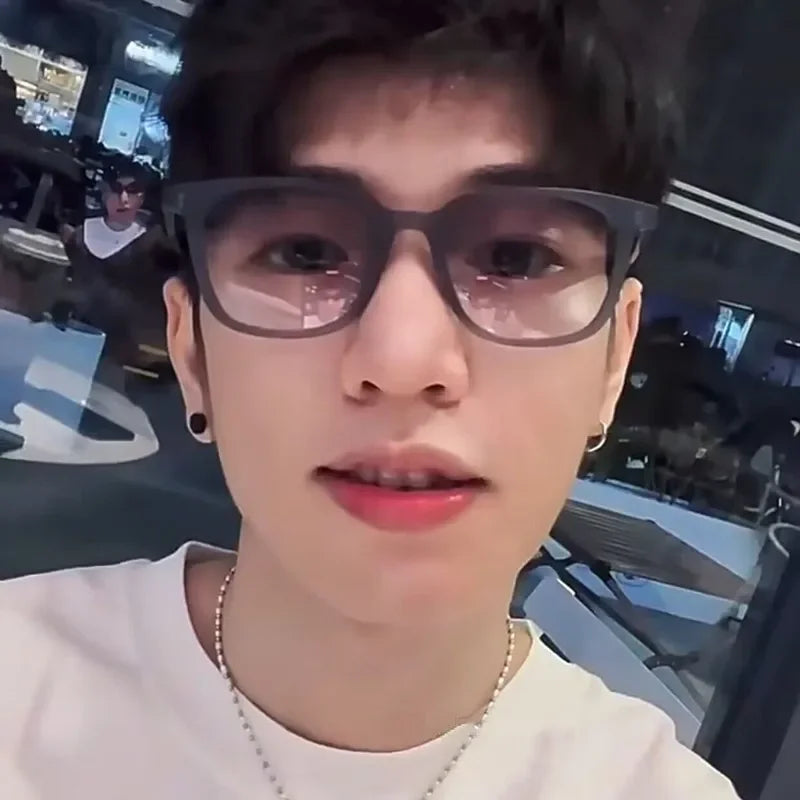 Women Trend Two-tone Sunglasses New Personality Square Frame Sunglasses Retro Yellow Men Fashion Frosted Small Frame Glasses