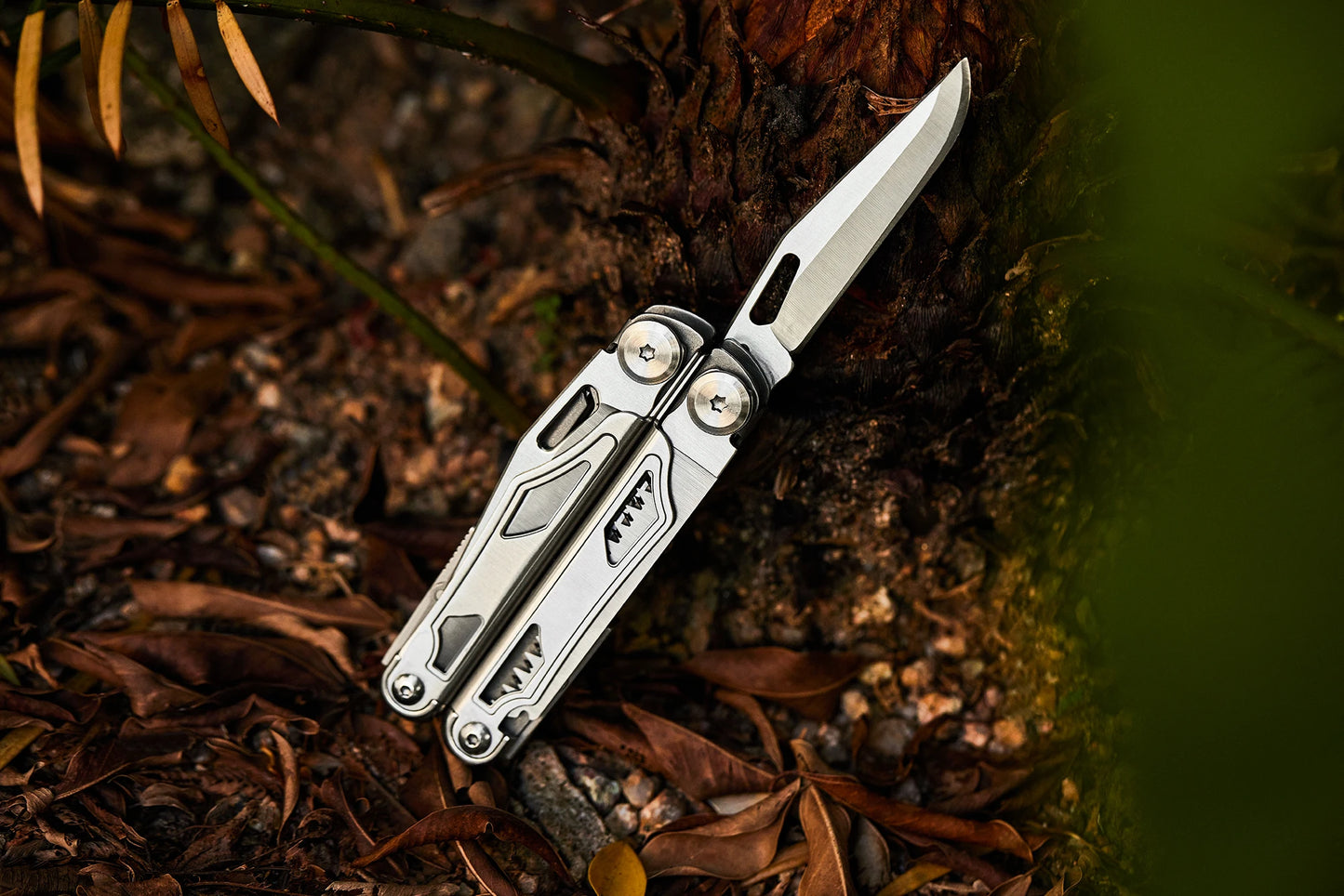 Daicamping DL1 Extra Cutter Scissors Saw Clamp Multi Tools / Clip Pliers Multifunctional Foldable EDC Folding Knife Multitools