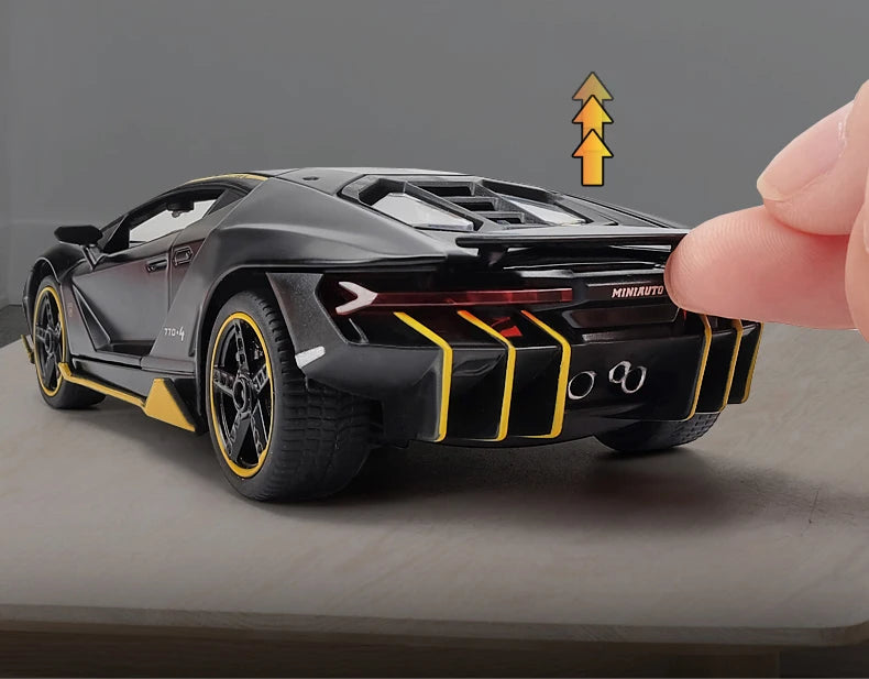 1:32 Lamborghinis LP770-4 750 Alloy Sports Car Model Diecasts Metal Pull Back Sound And Light Car Model Kids Toy Collection Gift