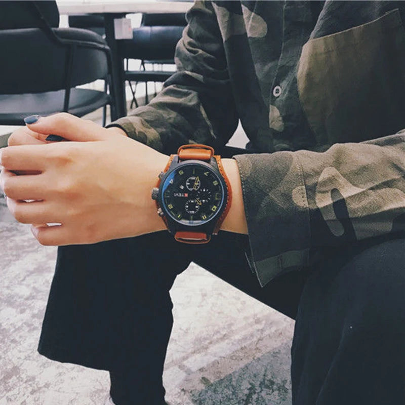 YIKAZE Luxury Business Men Quartz Watch Classic Retro Men's Watches Big Dial Leather Strap Date Military Wristwatch for Man