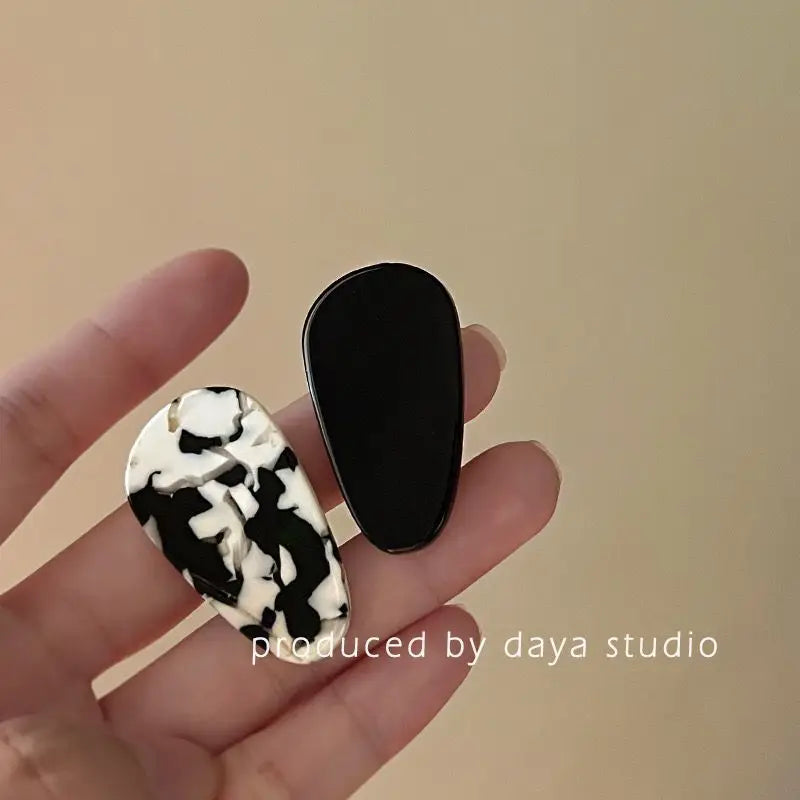 New Korean Version Daily Acetic Acid Geometric Women's Side Clip Fashionable and Fresh Girl Hair Clip Retro Bangs Duckbill Clip