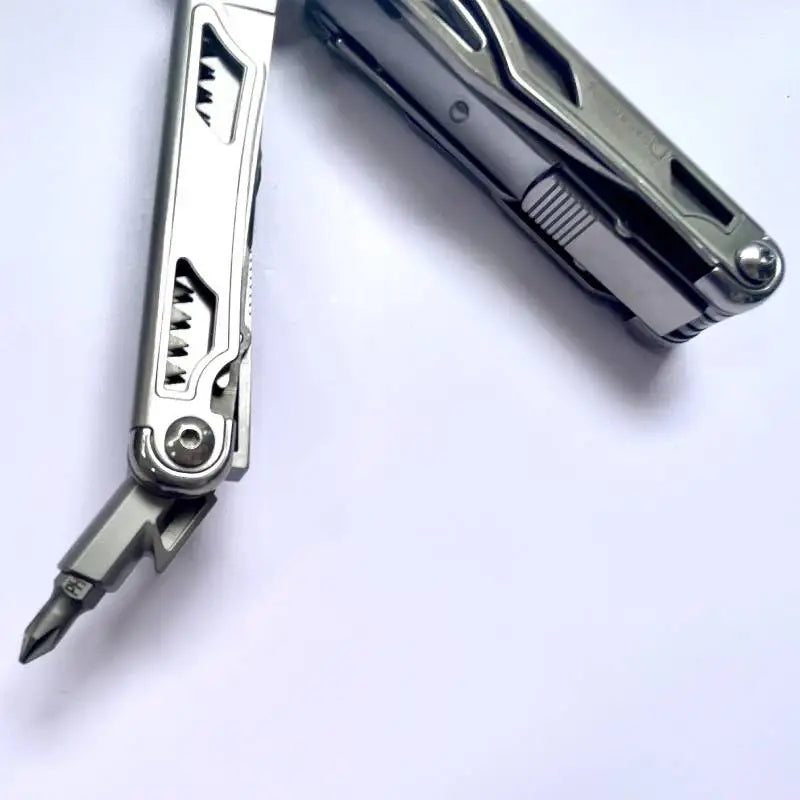 Daicamping DL1 Extra Cutter Scissors Saw Clamp Multi Tools / Clip Pliers Multifunctional Foldable EDC Folding Knife Multitools
