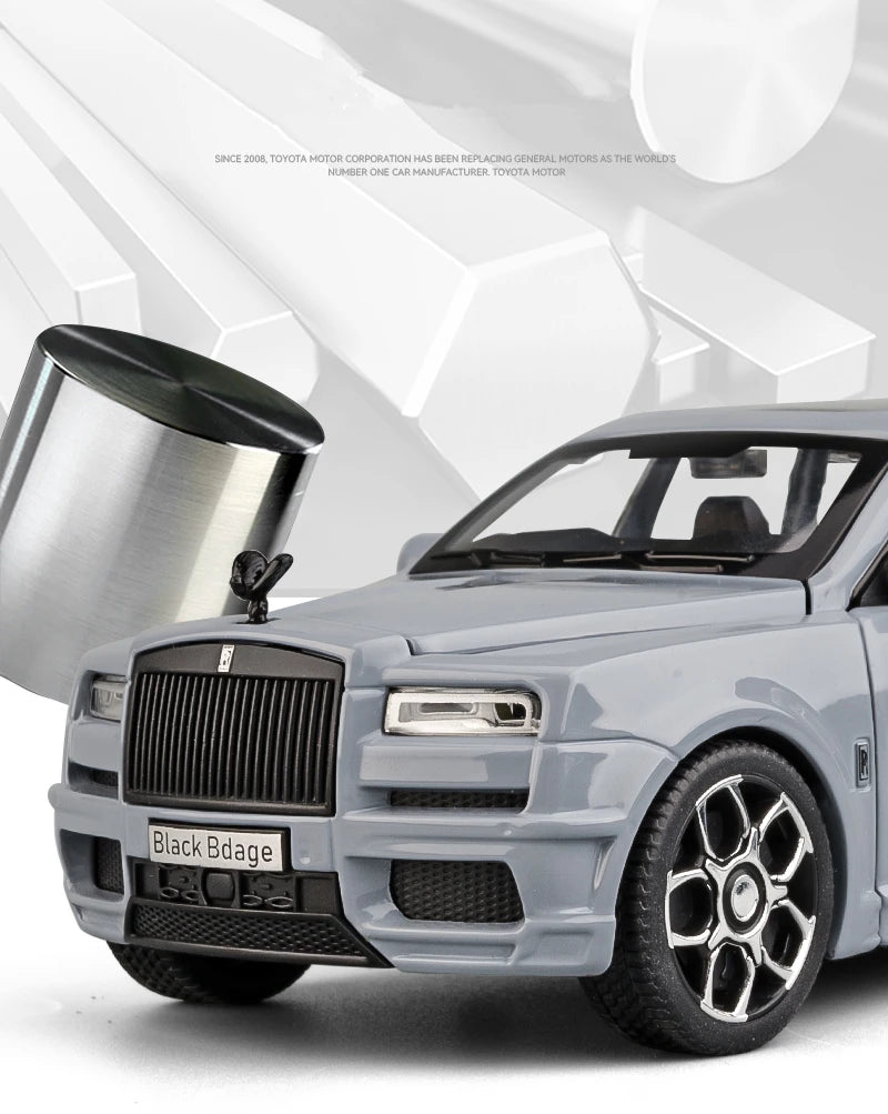 1:32 Rolls Royce SUV Cullinan Alloy Car Model Diecasts Metal Toy Car Model Simulation Sound and Light Collection Childrens Gifts