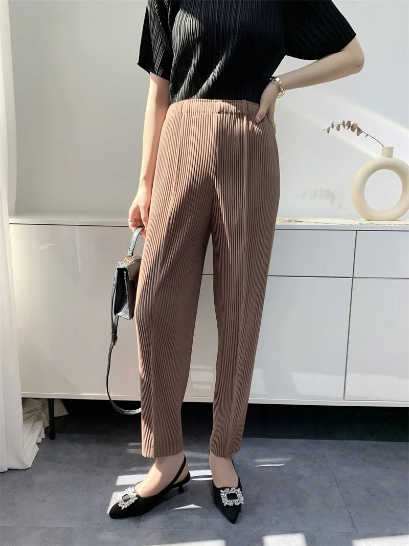YUDX Miyake Pleated Pants Women's Thickened Fabric Loose Slim Comfortable Casual Pleated Pants 2024 Early Spring New