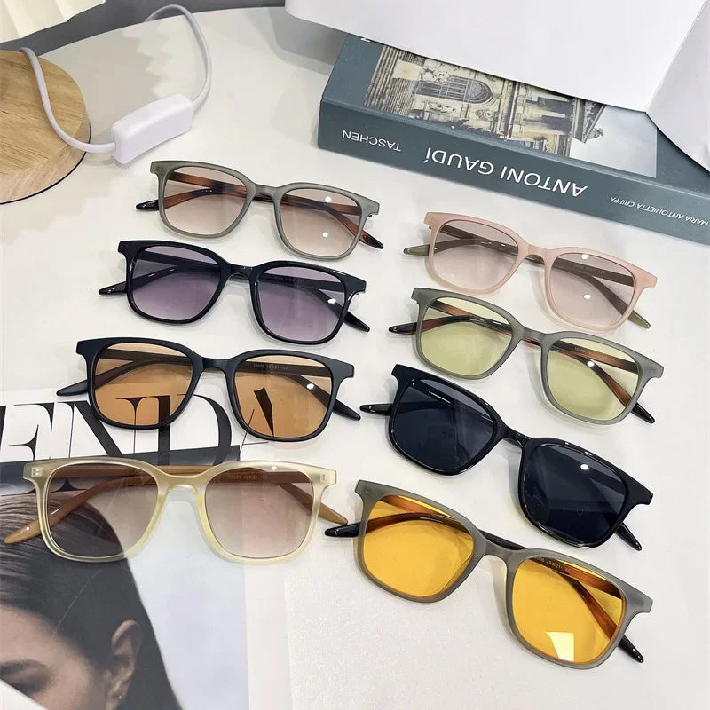Women Trend Two-tone Sunglasses New Personality Square Frame Sunglasses Retro Yellow Men Fashion Frosted Small Frame Glasses