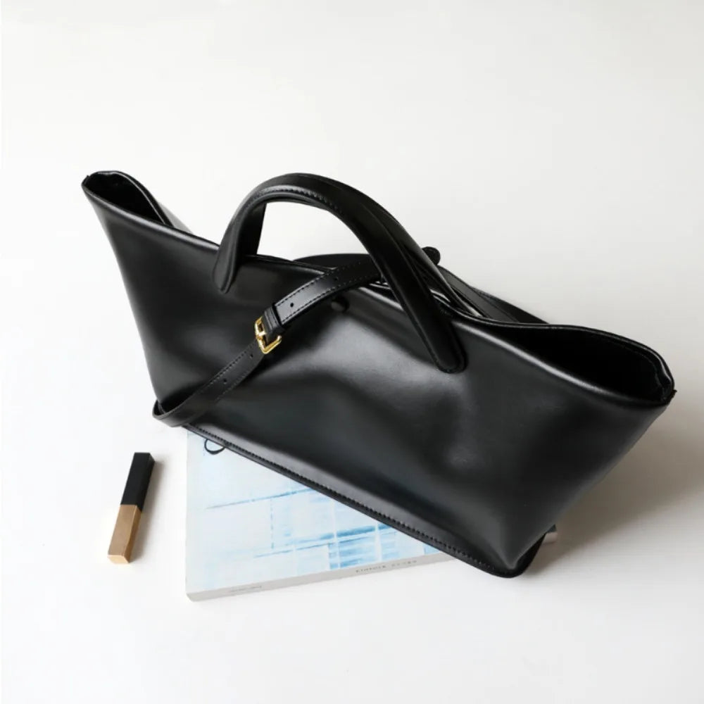 New Moda Simple Large Capacity Exposure Handbags Women Office Casual Dermis Totes Minority Commuter French Style Messenger Bags