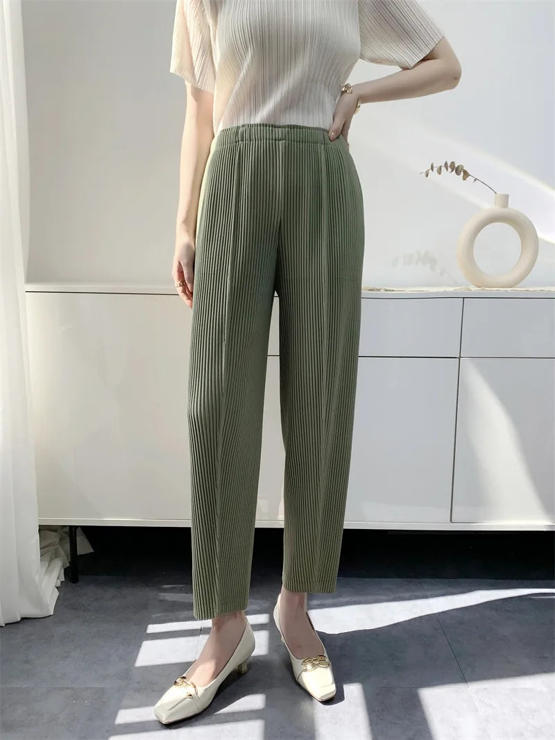 YUDX Miyake Pleated Pants Women's Thickened Fabric Loose Slim Comfortable Casual Pleated Pants 2024 Early Spring New