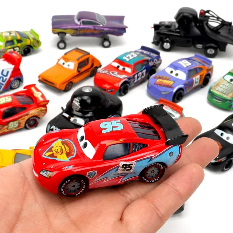 Children Toys Car Disney Pixar Cars 3 Lightning McQueen Jackson Storm Mater 1:55 Diecast Metal Alloy Model Car Kid Gift