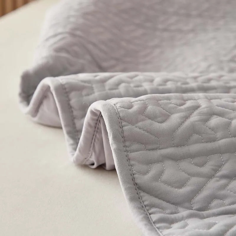 Pure Cotton Soft Quilted Mattress Cover Anti-bacterial King Size Customized Bed Pad Protector Cover Not Included Pillowcase