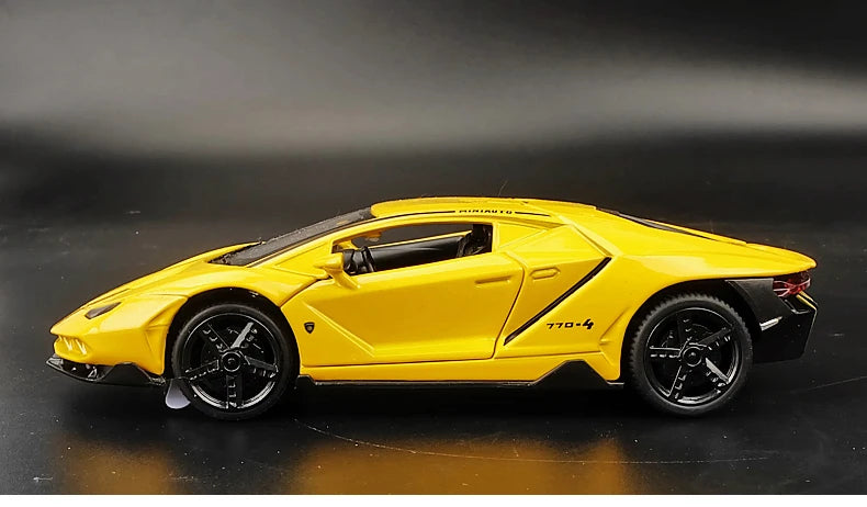 1:32 Lamborghinis LP770-4 750 Alloy Sports Car Model Diecasts Metal Pull Back Sound And Light Car Model Kids Toy Collection Gift