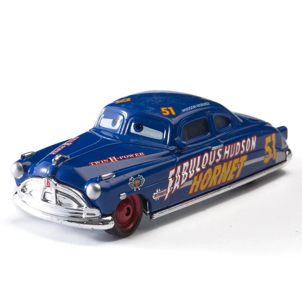 Children Toys Car Disney Pixar Cars 3 Lightning McQueen Jackson Storm Mater 1:55 Diecast Metal Alloy Model Car Kid Gift
