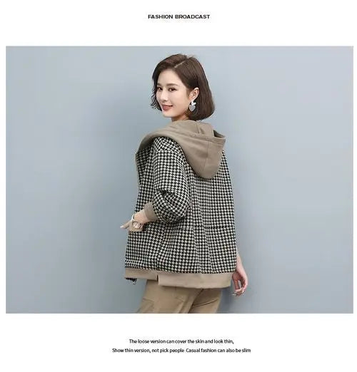 2024 Autumn Winter New Middle-aged and elderly Mothers Short Jacket Women's Patchwork Hooded Plaid Coat Casual Tops