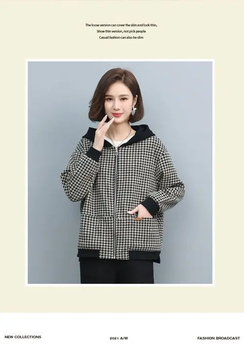 2024 Autumn Winter New Middle-aged and elderly Mothers Short Jacket Women's Patchwork Hooded Plaid Coat Casual Tops