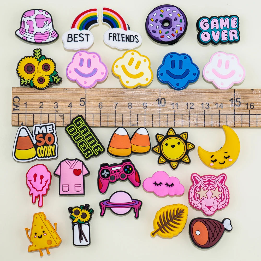 1PCS Nurse Uniforms Shoe Charms Accessories Sunflower Leaves Grape Pins Jeans Cheese Shoes Decoration Rainbow Clog for Kisd