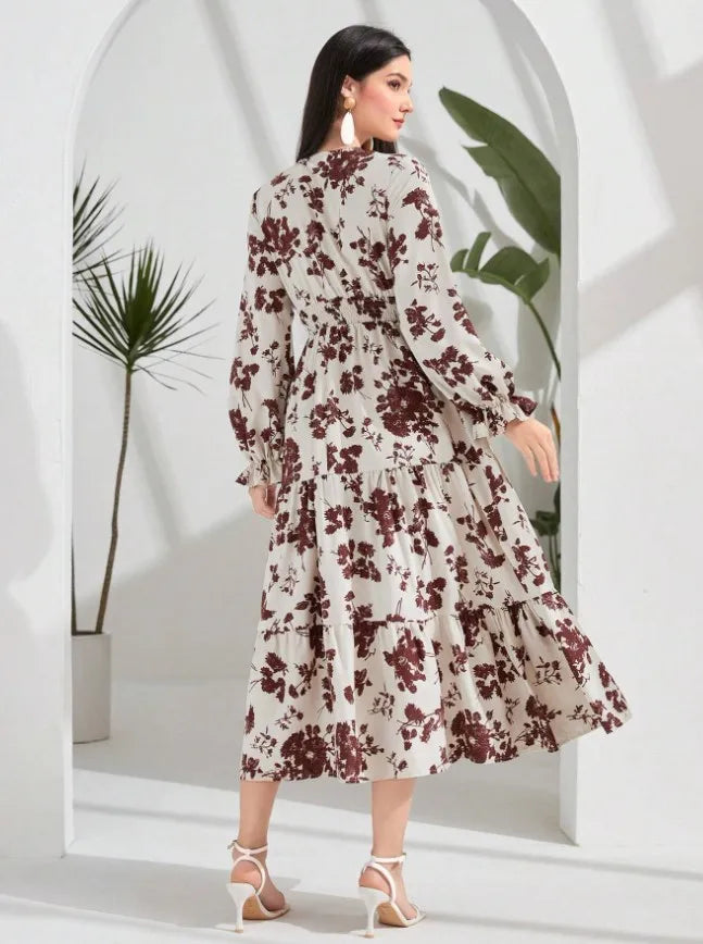 Autumn Women's New Sexy V-neck Fashionable Printed Cake Long Sleeves Medium To Long Length Casual Comfortable Dress For Women