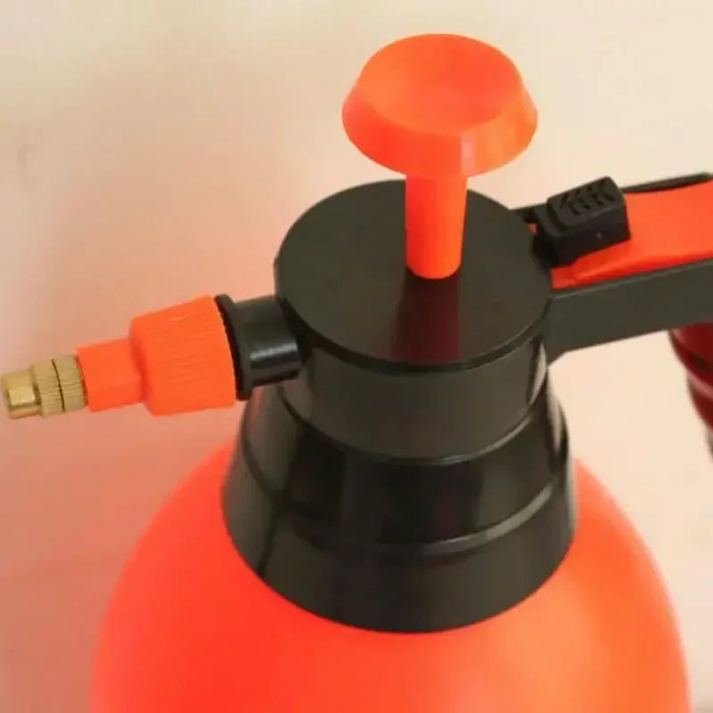 2.0/3.0L Car Washing Pressure Spray Pot Auto Clean Pump Sprayer Pressurized Spray Bottle GardeningTools