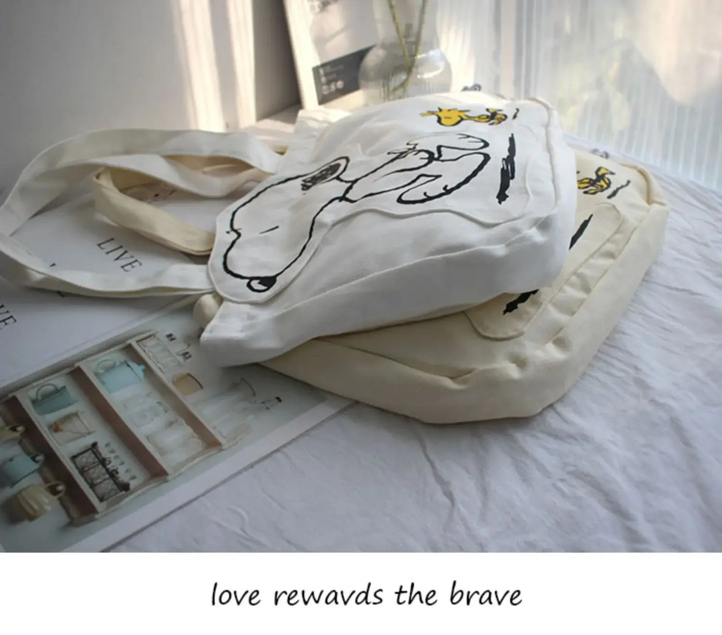 New Cartoon Fashion Snoopy Canvas Shoulder Bag Casual Cute Large Capacity Female Student Tuition Crossbody Bag