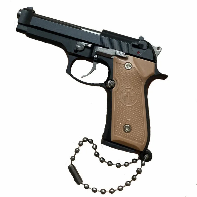 1:3 Scale Alloy M92 Pistol Mini Gun Metal Keychain M92 Pistol Keychain Fidget Toy PUBG Gun Toy Gift Pubg Decoration Toys