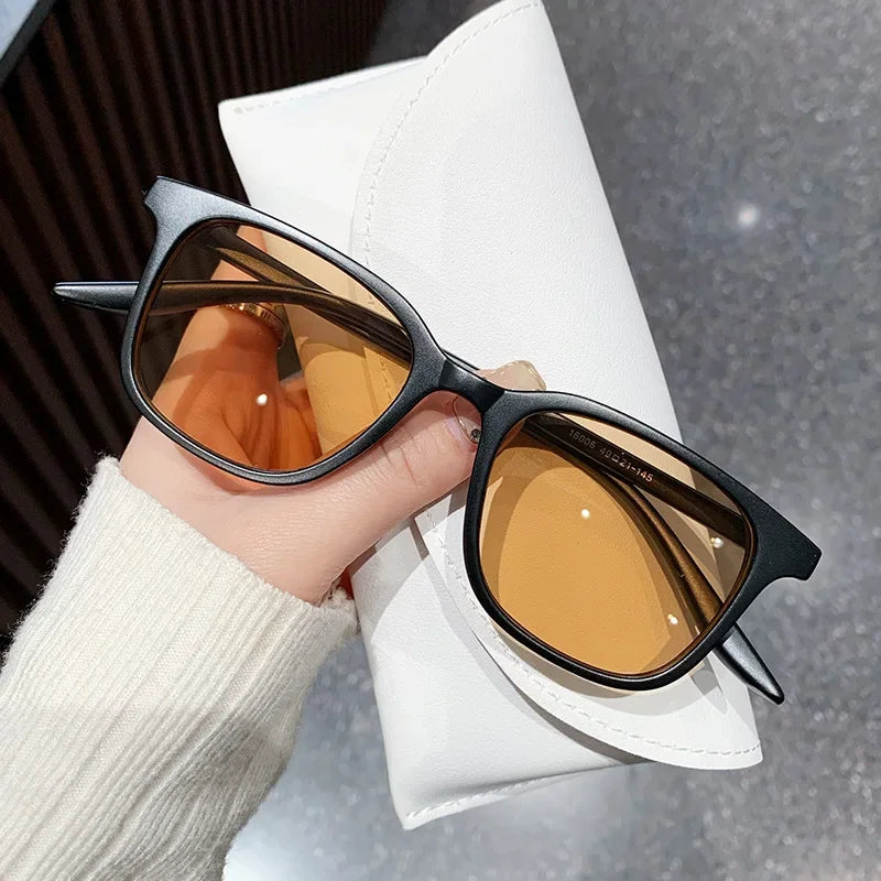 Women Trend Two-tone Sunglasses New Personality Square Frame Sunglasses Retro Yellow Men Fashion Frosted Small Frame Glasses