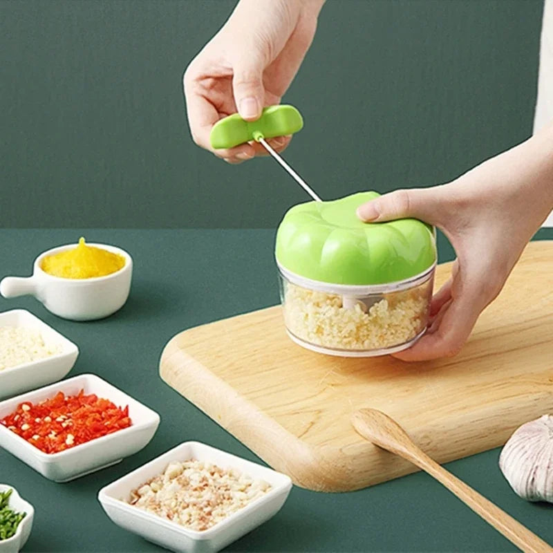 Portable Vegetable and Food Cutter Manual Garlic Puller Fruit Chopper Kitchen Too Multi-function Meat Grinder