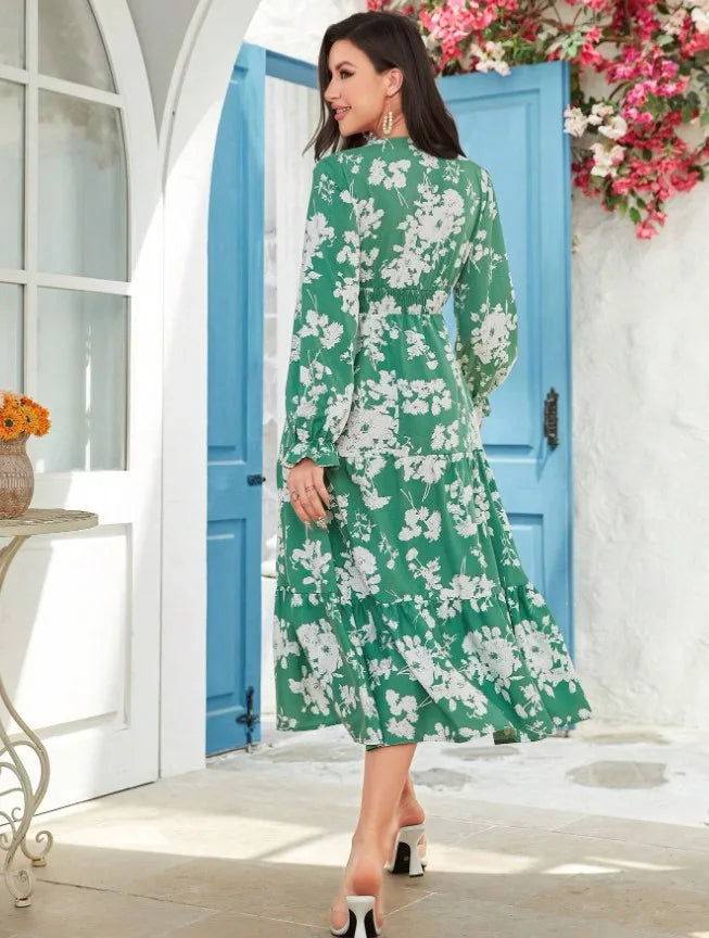 Autumn Women's New Sexy V-neck Fashionable Printed Cake Long Sleeves Medium To Long Length Casual Comfortable Dress For Women