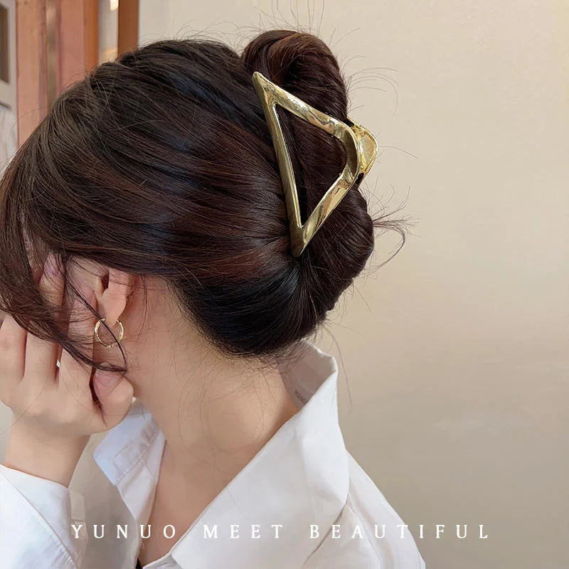 Fashion Geometric Metal Hair Claw Clips for Women Vintage Hair Clamps Crab Headband Hairpin Girls Hair Accessories Headwear