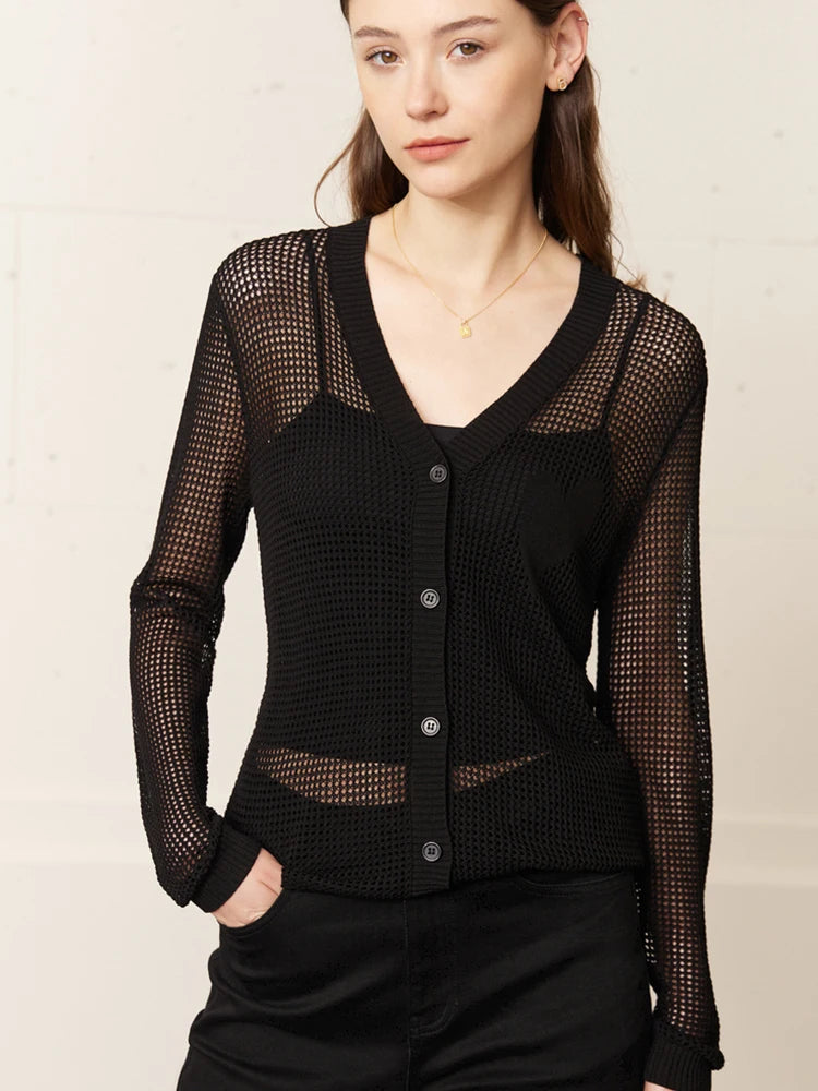 AMII Minimalism Knitted Cardigan for Women 2023 Spring New Fashion V-neck Loose Elegant Versatile Office Lady Cardigans 12341151