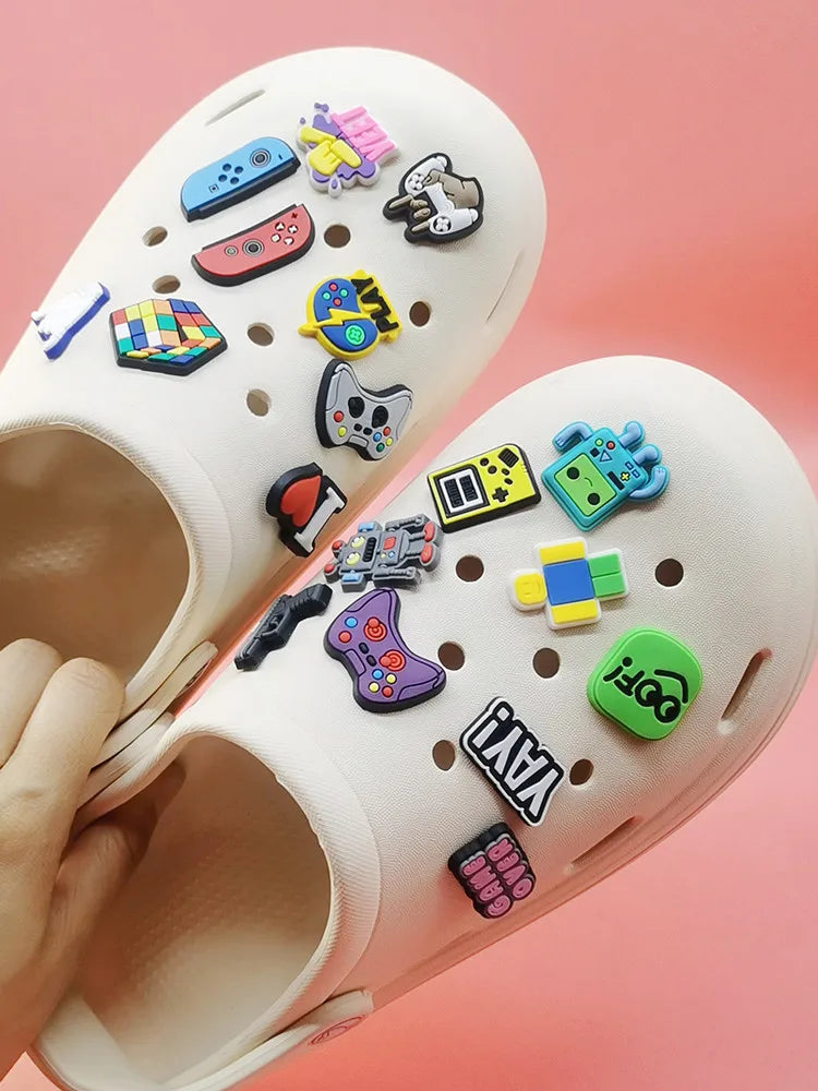 Design Shoe Charms Game Style PVC Buckle Decorations Croc Jeans Ornaments Diy Combination Shoe Clip Decor Children Adult Gifts
