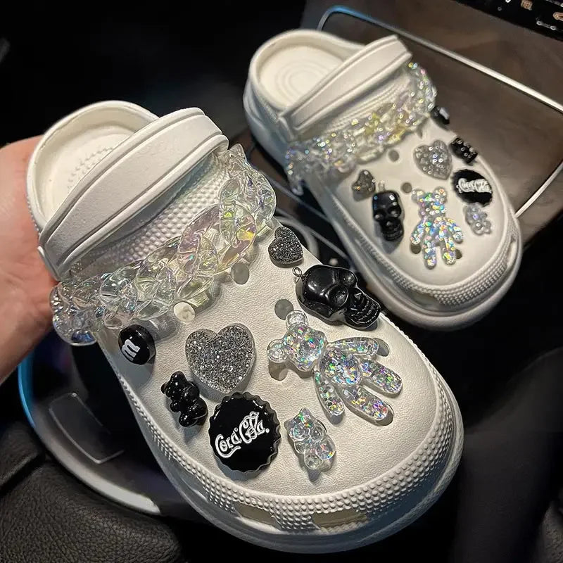 Hot Sale Bundle for Silvery Chain Hole Shoes Charms Designer Fashion Trend Charms for DIY Quality Cute Bear Clogs Shoes Buckle