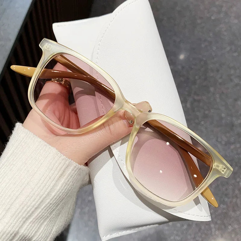Women Trend Two-tone Sunglasses New Personality Square Frame Sunglasses Retro Yellow Men Fashion Frosted Small Frame Glasses
