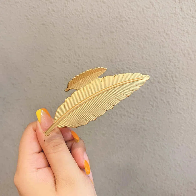 Big Pearl Hair Claw For Women Ladies Makeup Hair Barrettes Hair Accessories Korean Cross Crab Hair Clip Fashion Girl Headwear