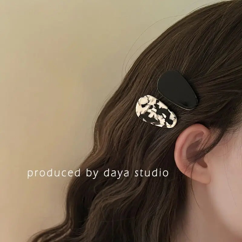 New Korean Version Daily Acetic Acid Geometric Women's Side Clip Fashionable and Fresh Girl Hair Clip Retro Bangs Duckbill Clip