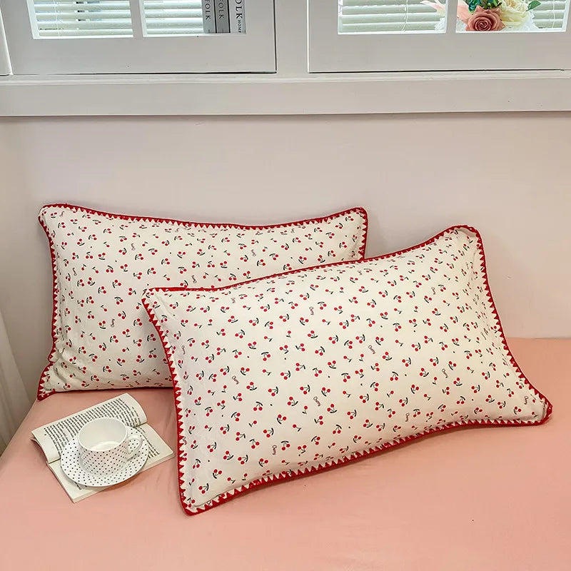 Bedding Set INS Girls Cherry Soft Washed Cotton Bed Sheet Queen King Size Duvet Set Comforter Set Pillowcase Bed Linens
