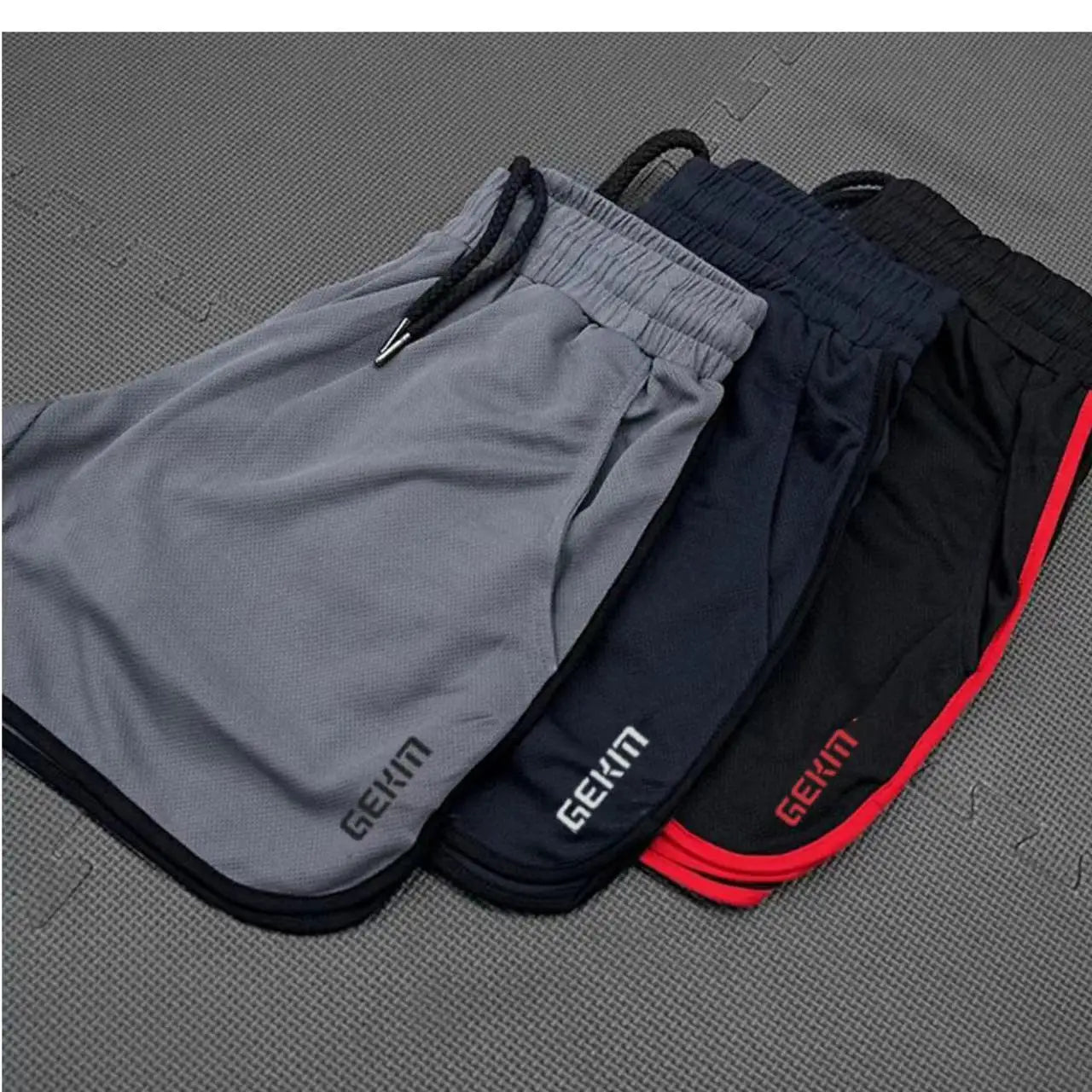 Quick drying sports shorts for men's summer slim casual American training shorts with a three piece basketball running fitness s
