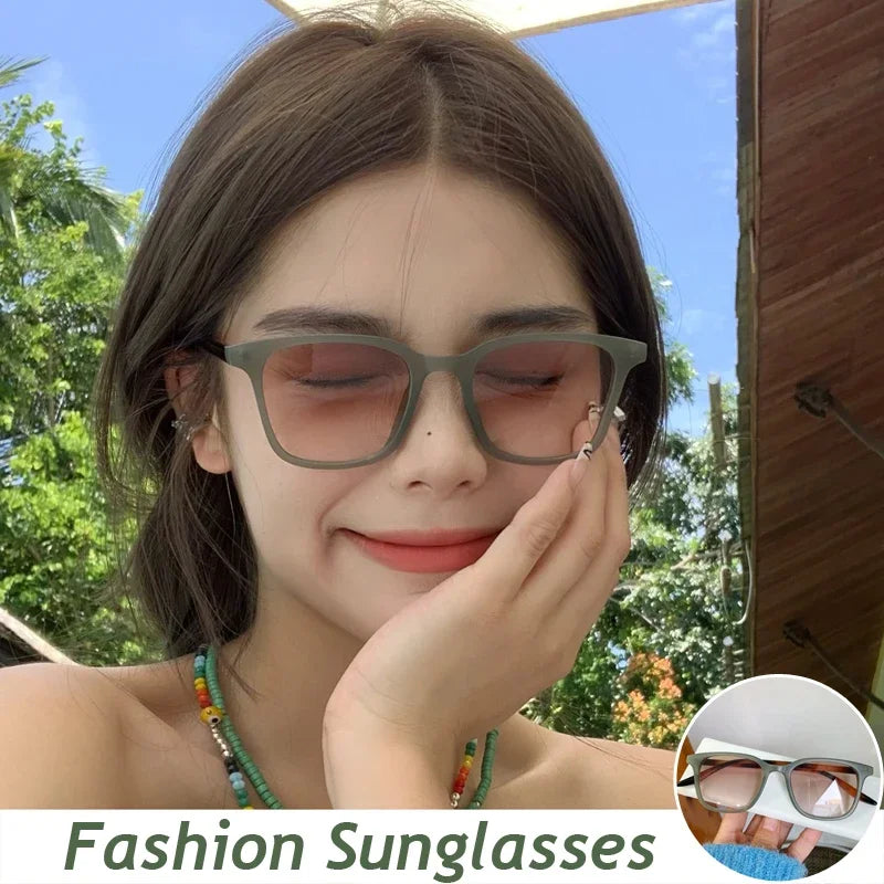 Women Trend Two-tone Sunglasses New Personality Square Frame Sunglasses Retro Yellow Men Fashion Frosted Small Frame Glasses