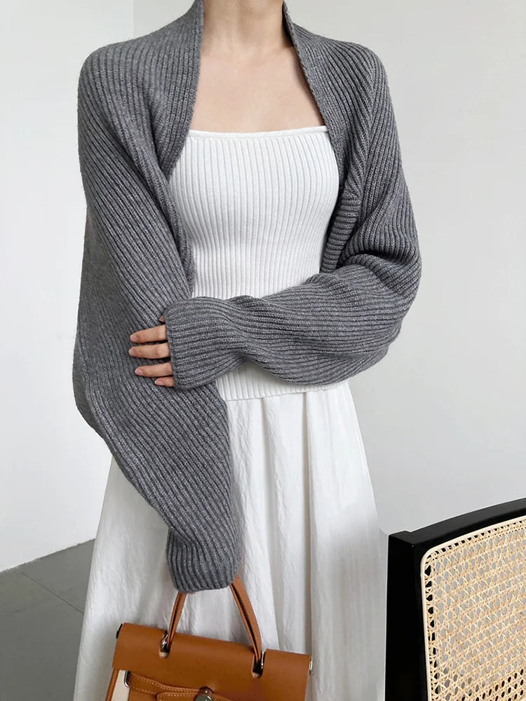 [EAM] Elegant Gray Knitting Cardigan Sweater Loose Fit V-Neck Long Sleeve Women New Fashion Tide Autumn Winter 2025 1DF2337