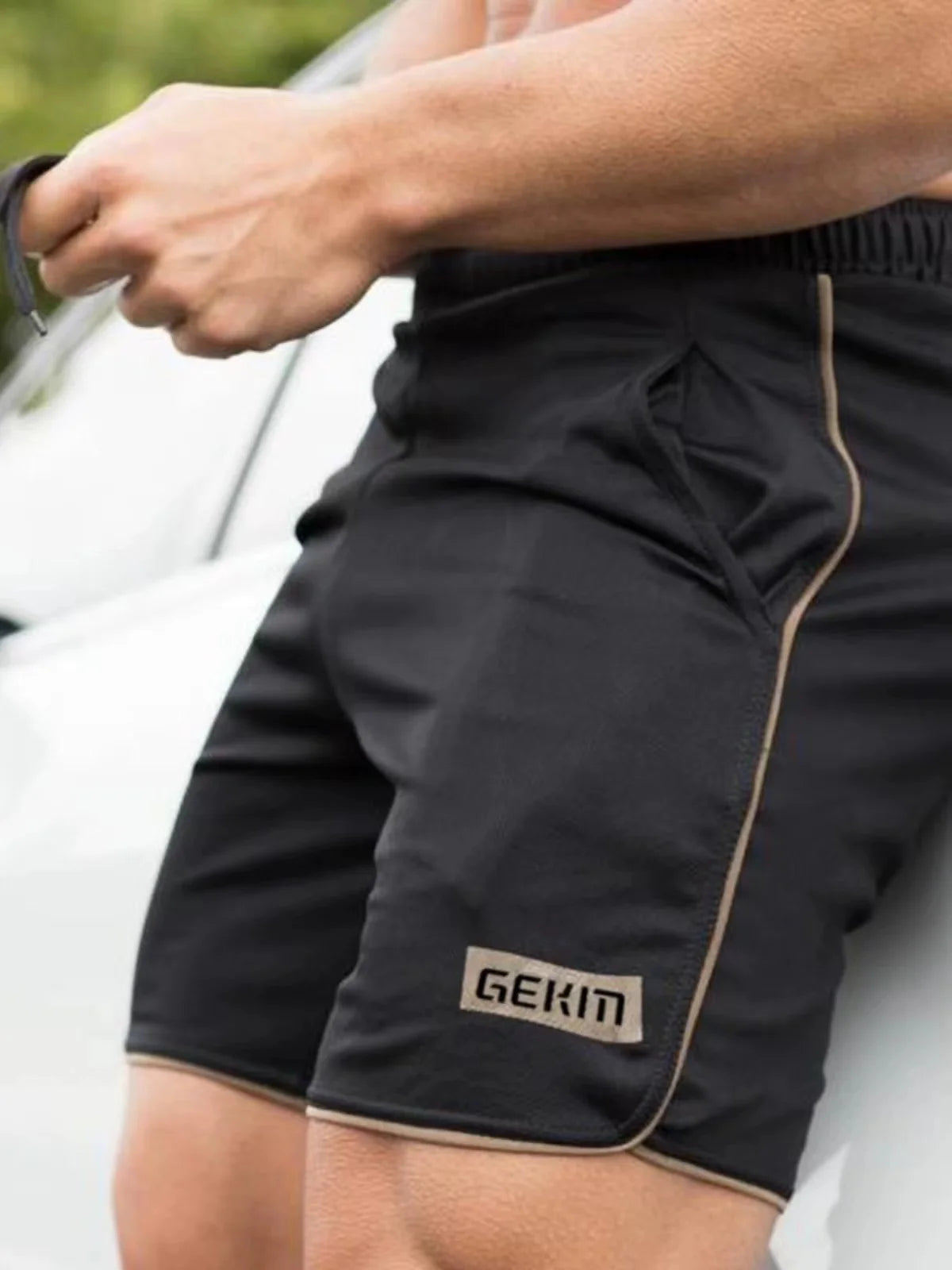 Quick drying sports shorts for men's summer slim casual American training shorts with a three piece basketball running fitness s